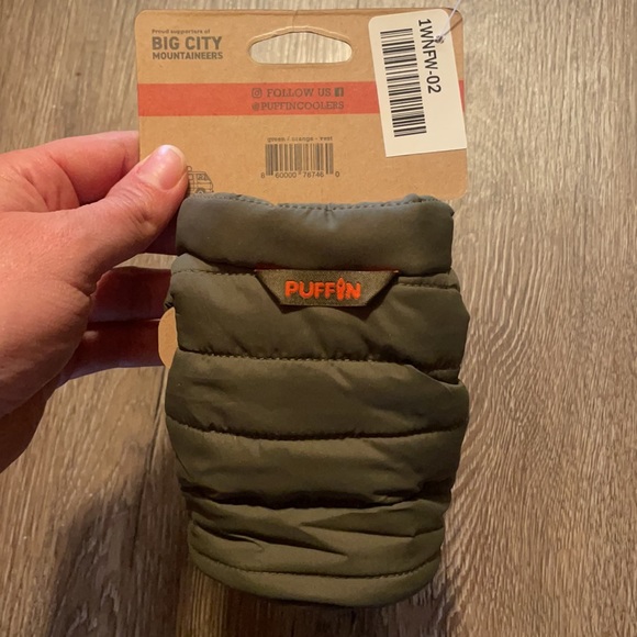 Puffin Beverage Puffy Vest Koozie with zipper - Picture 2 of 3